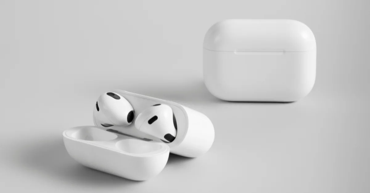 Top 10 Cute AirPod Case Stylish, Trendy & Must-Have Designs