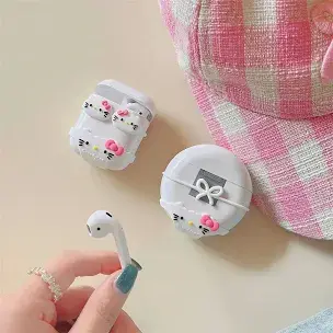 Hello Kitty AirPod Case